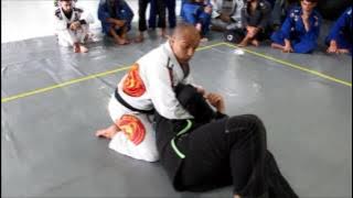 Jiu jitsu - Estrangulamento Partindo da America