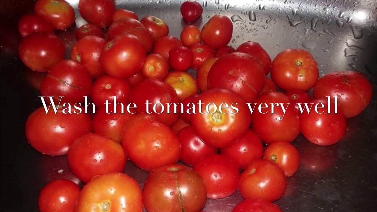 Homemade chilli garlic tomato sauce