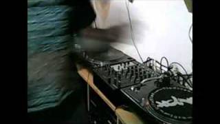 Download Lagu Dj Luna X-Files Makina Remember 95-05 MP3 Download Lagu Dj Luna X-Files Makina Remember 95-05 MP3