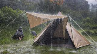 EXPERIENCED BY A LIGHTNING STORM AND HEAVY RAIN ALONE ⛈ Camping in Heavy Rain All Night