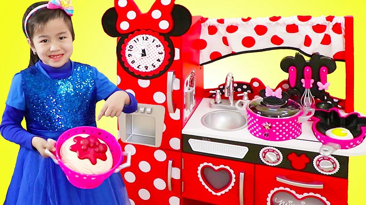 Jannie Pretend Cooking with GIANT Minnie Mouse Kit...