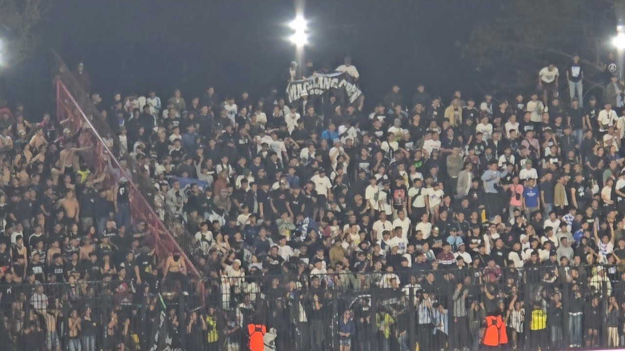 AKSI RIBUAN BOBOTOH AWAY KE JEPARA!!