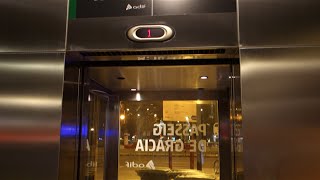 Very Nice Orona MRL Elevator at a Parking Garage in Barcelona