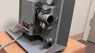 How to load An Argus M-500 8mm film projector