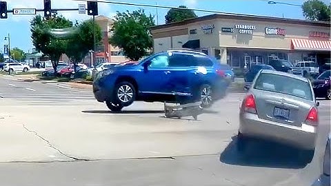 HET BESTE VAN AANRIJDINGEN. Ongelukken en achtervolgingen.