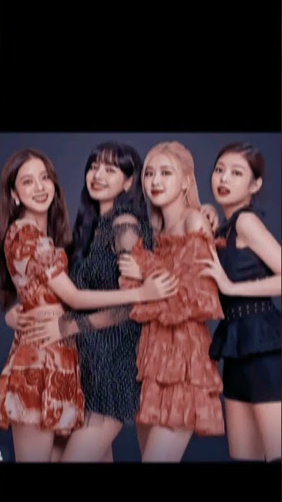 BLACKPINK group photo 🧡❤💙💛🤍