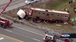 Officials provide update after 3 horses dead, driver injured in Nelson County crash
