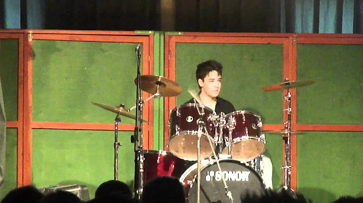 Illyés napok 2011 Mézes Ábel dob szóló