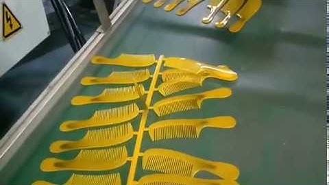 Konger two color injection molding machine