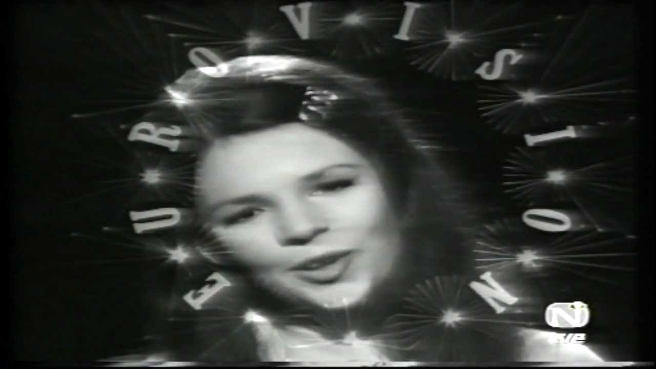 Julio Iglesias Y Masiel Presentan A Dana 3d Ganadora Eurovisión 1970 