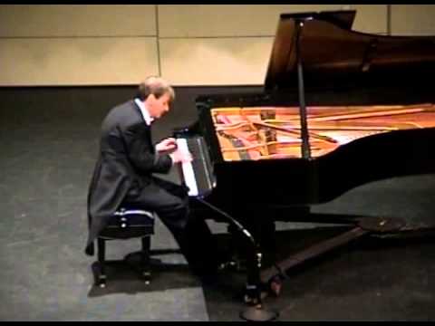 Philippe Biaconi plays Liszt's Mephisto Waltz No 1 at the CAC