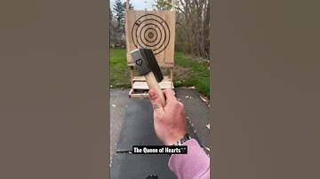 #axethrowing #throwingaxe #watl #axethrower #bullseye