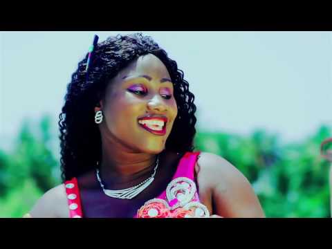 DOUDOU BENNY Feat M'BALLOU BARRY - Sidiki Kèlèya (Clip Officiel GUINEE 2016