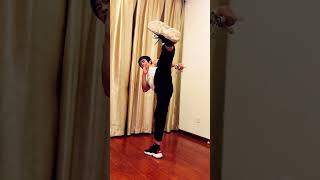 Bruce Lee's successor, 8 kicks a second. #brucelee #kungfu Bruce Lee's successor, 8 kicks a second. #brucelee #kungfu