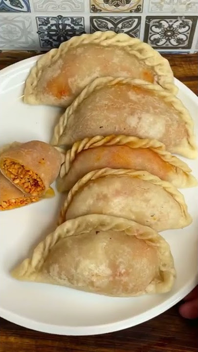 CIRENG FILLED WITH SPICY CHICKEN