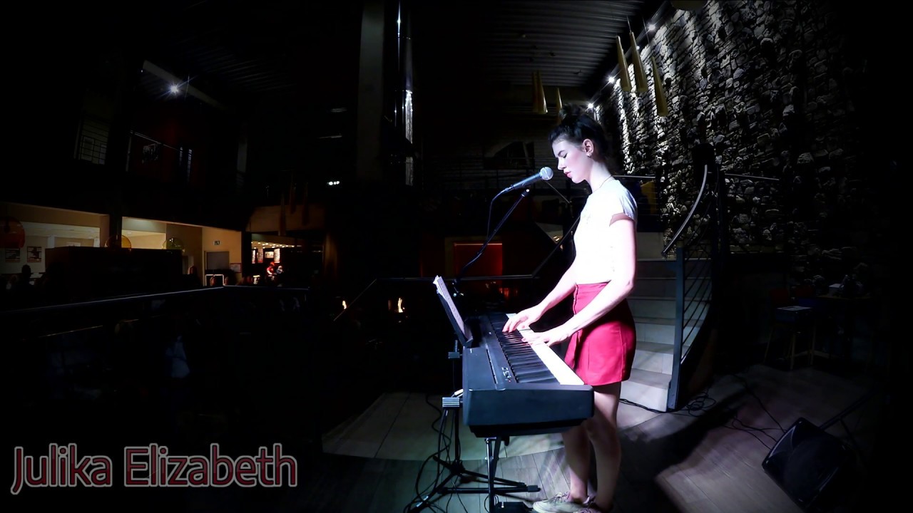 2020 Julika Elizabeth - In Store @ Bors Hamminkeln