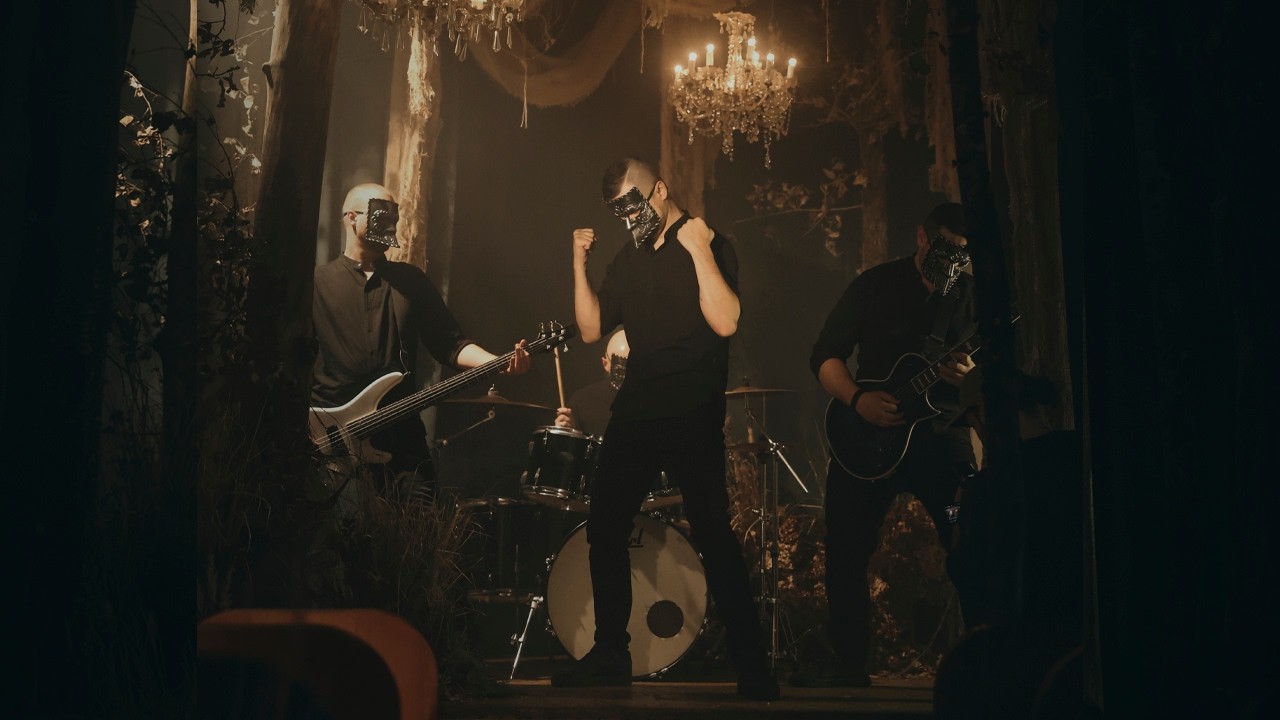 Lunar Eclipse - Чёрные Розы