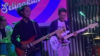Jangan pernah selingkuh - REPUBLIK 21 feat ATO ANGKASA di HARDROCK cafe Jkt
