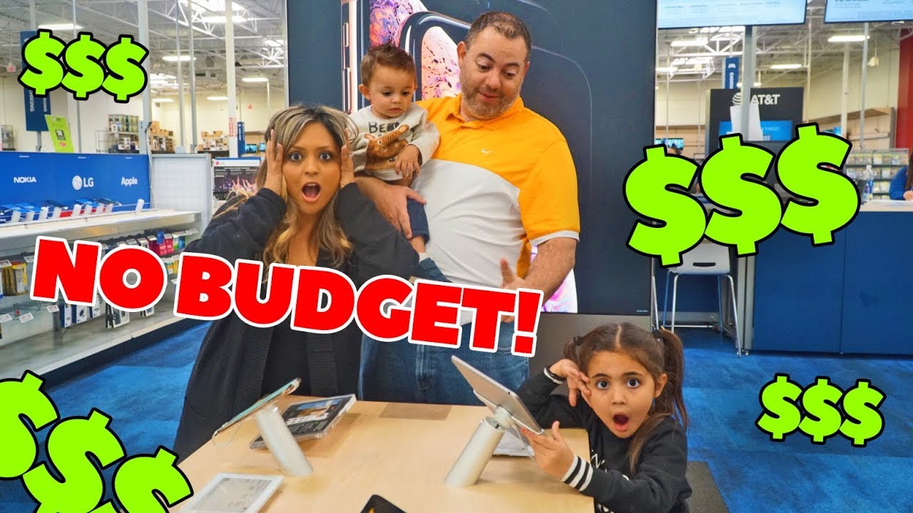 NO BUDGET AT BEST BUY!!! **EVERY KIDS DREAM**