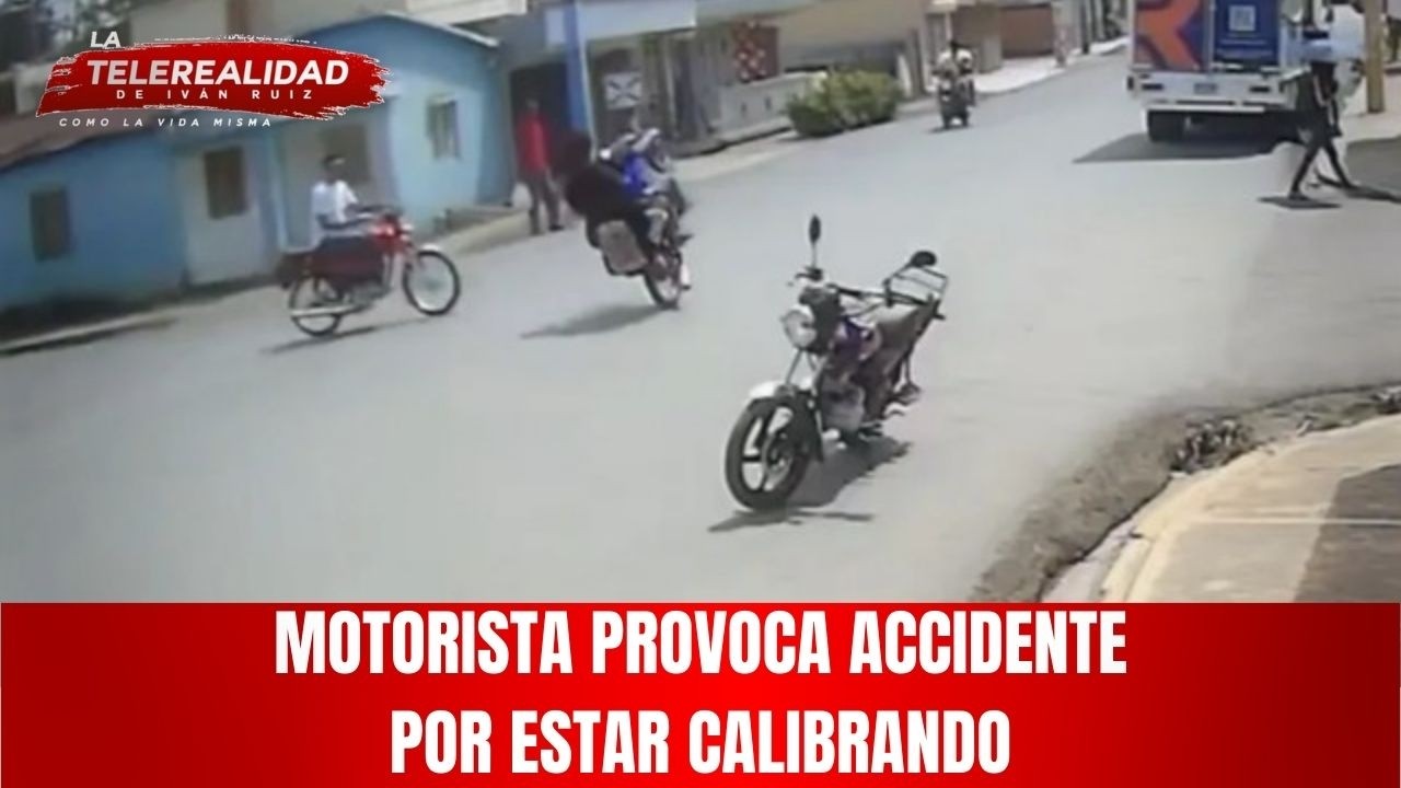 Motorista provoca accidente por estar calibrando