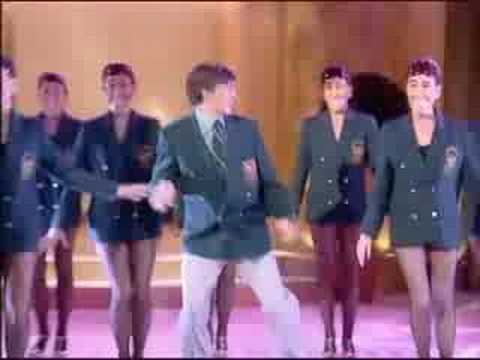 Alan Partridge KMKU Epsiode 6 intro dance