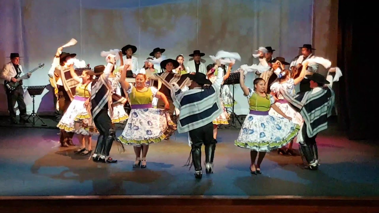 DANZA LA CORDILLERANA. CONJUNTO FOLCLÓRICO FIESTA CHILENA LA SERENA.