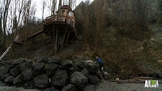 Behind The Build: Levitating Lighthouse | Treehouse Masters