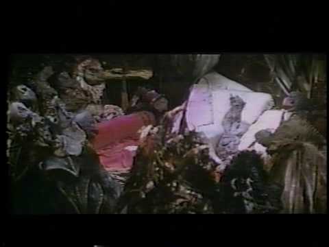 Skeksis language - The Dark Crystal - The Jim Henson Company