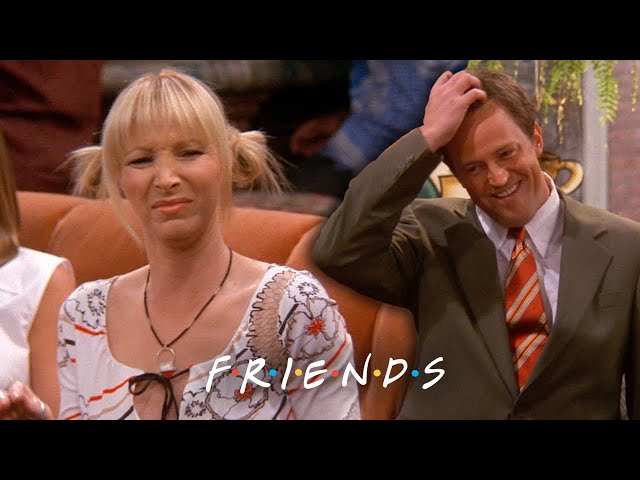Friends - Chandler Doesn't Give a Good First Impression