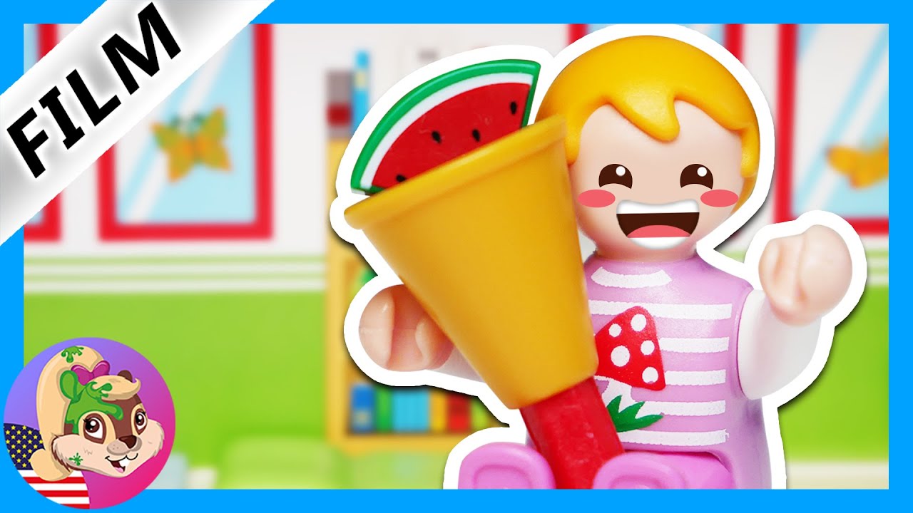 A Playmobil Story LEAH'S FIRST DAY in PRESCHOOL! Kindergarten Stories