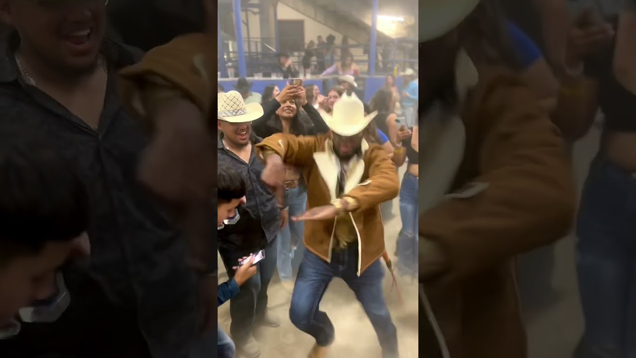 The blackest Mexican you ever saw ! #mexicanmusic #tamborazo #chocolateuno