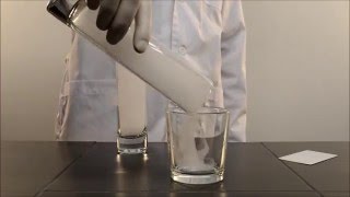 Химический дым из аммиака и соляной кислоты/Chemical smoke from ammonia and hydrochloric acid