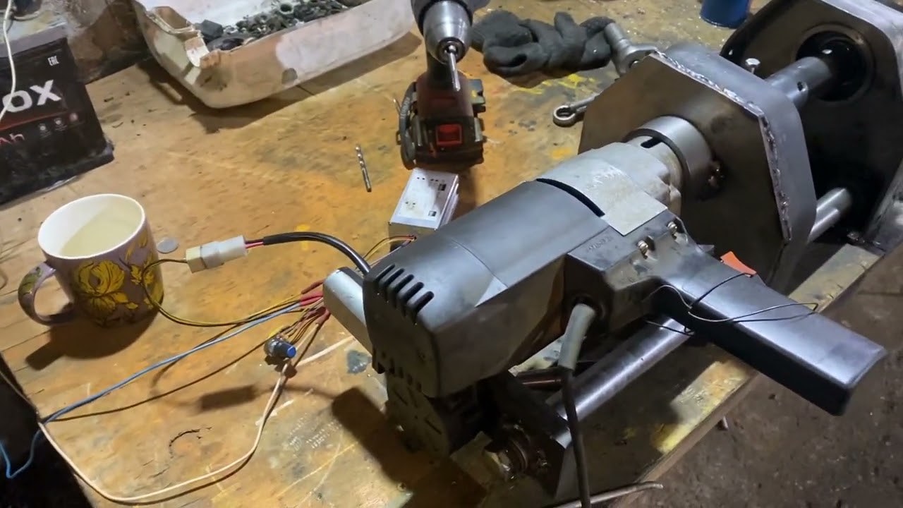 Собрал мобильный расточной  станок своими руками из подручных средств