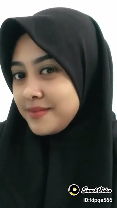 Akibat siulan politik perempuan cantik