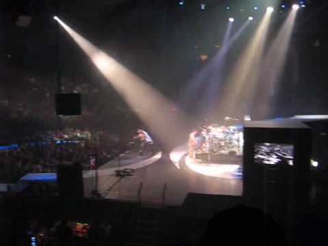 Van Halen Uniondale 11/08/07 Hot For Teacher Littl...