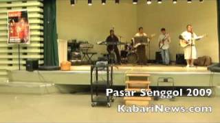Pasar Senggol: Tuama Band, Lagu La Bamba