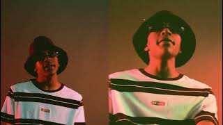 rain cover w/ blxckie (visualiser)