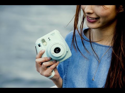 Vídeo: Quant costa una càmera Fujifilm Instax Mini 9?