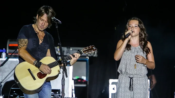 Keith Urban & 11 year old Lauren Spencer-Smith WOW crowds live in concert in front of 20,000+