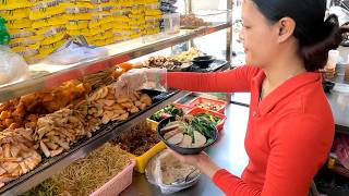$1.75 Cambodian Noodle Soup Loaded With Pork Belly, Crab Brain & Chicken Feet!
