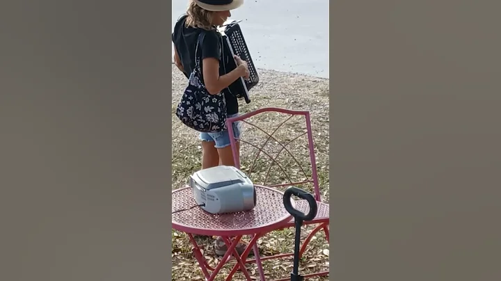 Dr. Christi Greer treats Willis RV Park residents ...