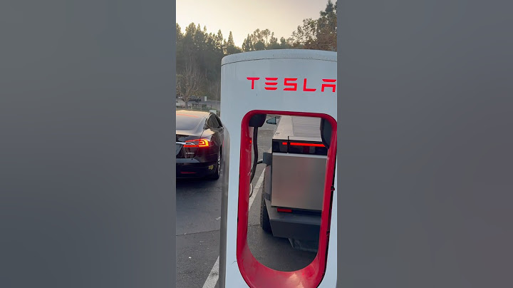 POV YOU SEE A CYBERTRUCK AT A TESLA SUPERCHARGER 100,000 DOLLARS #elonmusk #tesla #cybertruck #elon