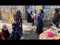 Warning for nomadic women who must leave home with two-month-old baby