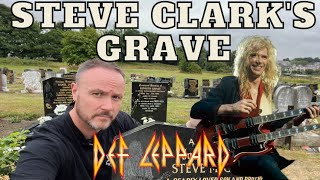 Steve Clark's Grave - Famous Graves