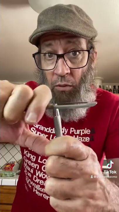 How to sharpen a vegetable peeler! Who knew it was as this easy!?!