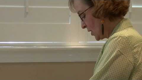 General Housekeeping : How to Clean a Range Hood Filter