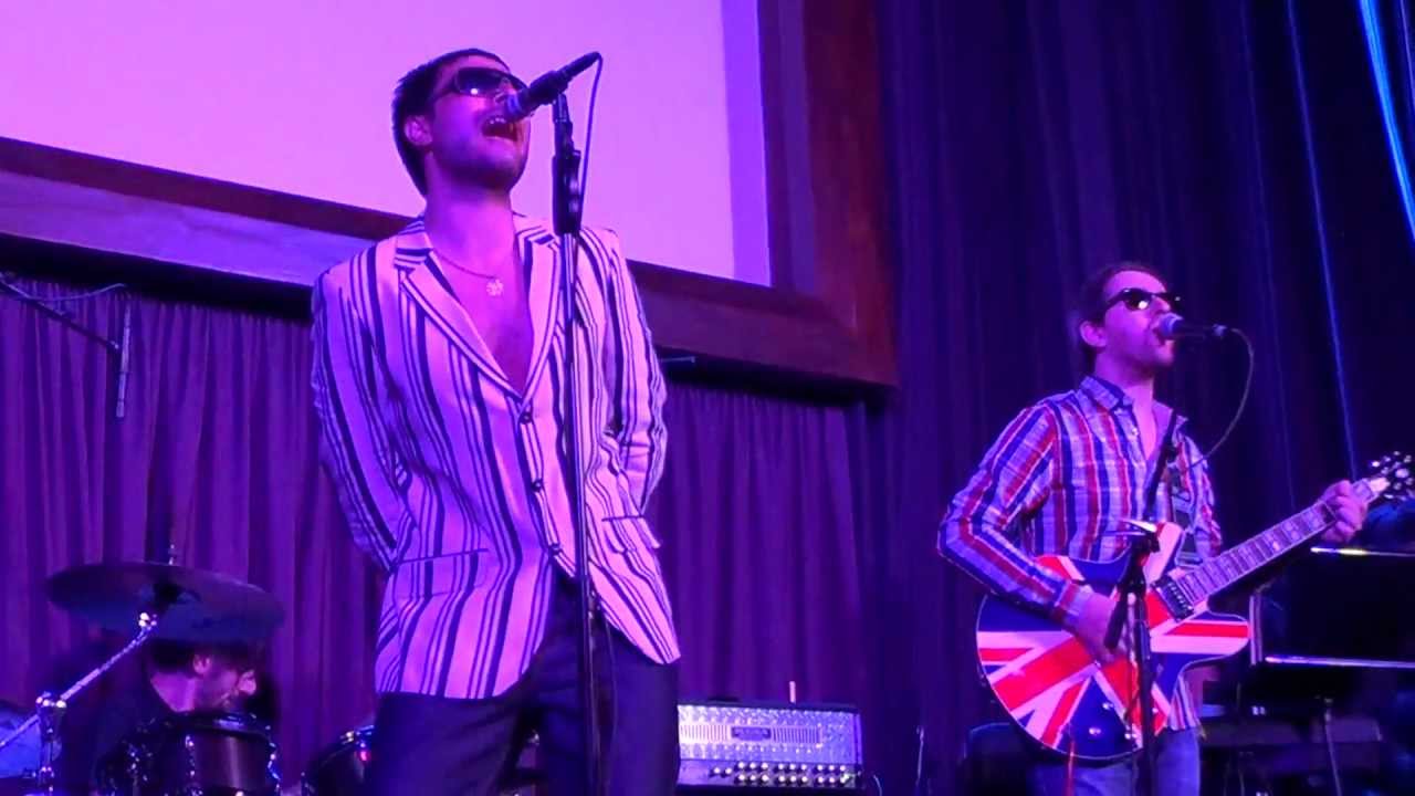 Rubbish Oasis Tribute Band Morning glory live Hard Rock Cafè