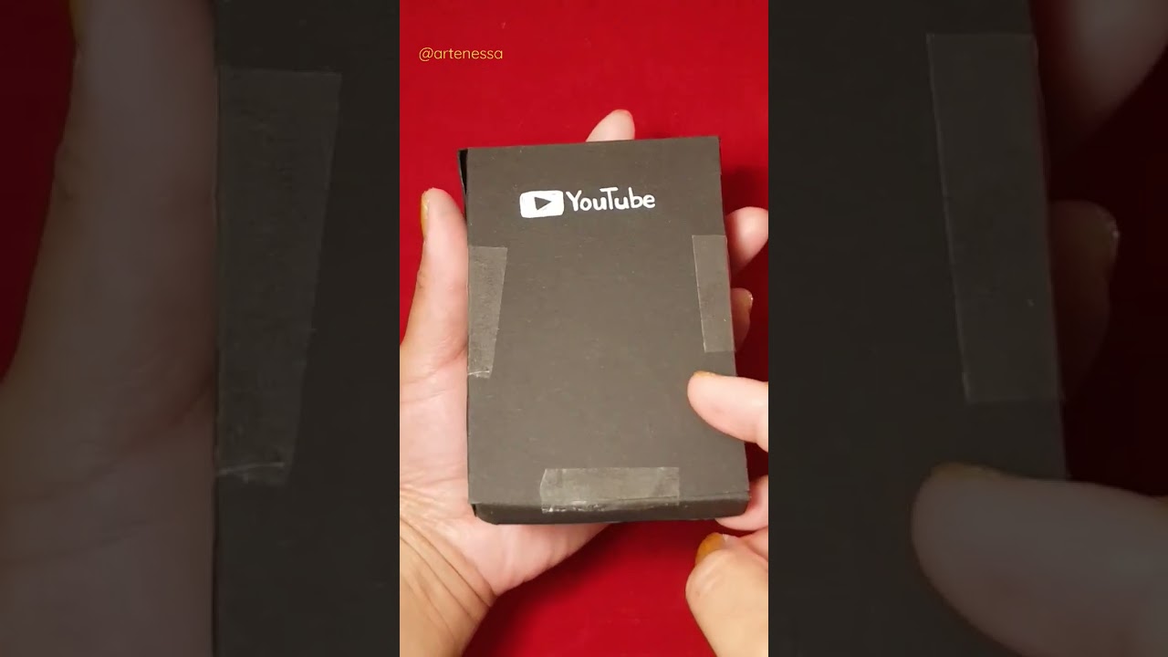 ASMR Unboxing YouTube 1000 Subscribers Play button #shorts #craft #asmr #diy #1000subscriber 😉🤗🥰