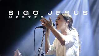 Video-Miniaturansicht von „Sigo Jesus (Mestre) - Clipe Oficial | Allēlōn Música - Anaísa Camargo“