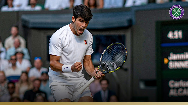 LISTEN to this incredible rally between Carlos Alcaraz and Jannik Sinner | Wimbledon 2025